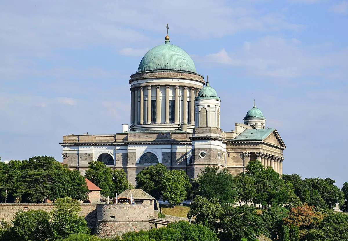 Esztergom Attractions and Parking Information 2026